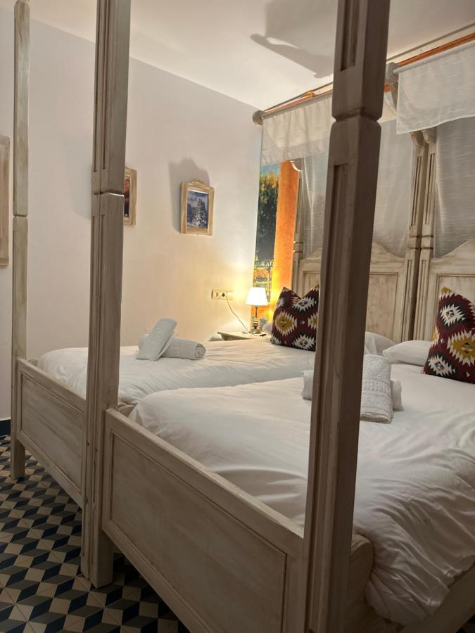 Hostal Moon Tolox Kültér fotó